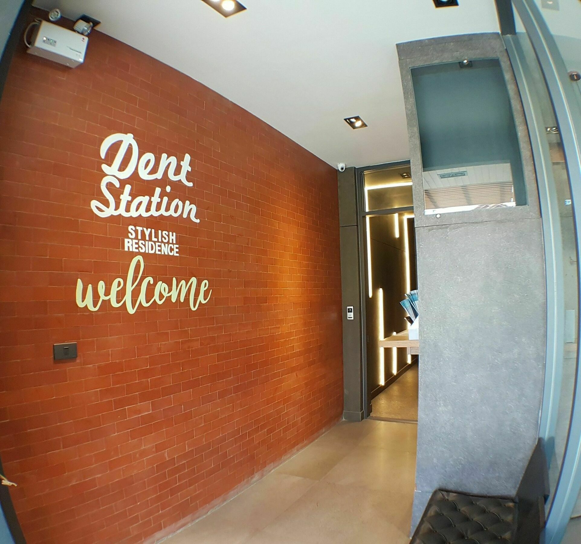 Dent Station Resident Hotel Phuket Exterior photo